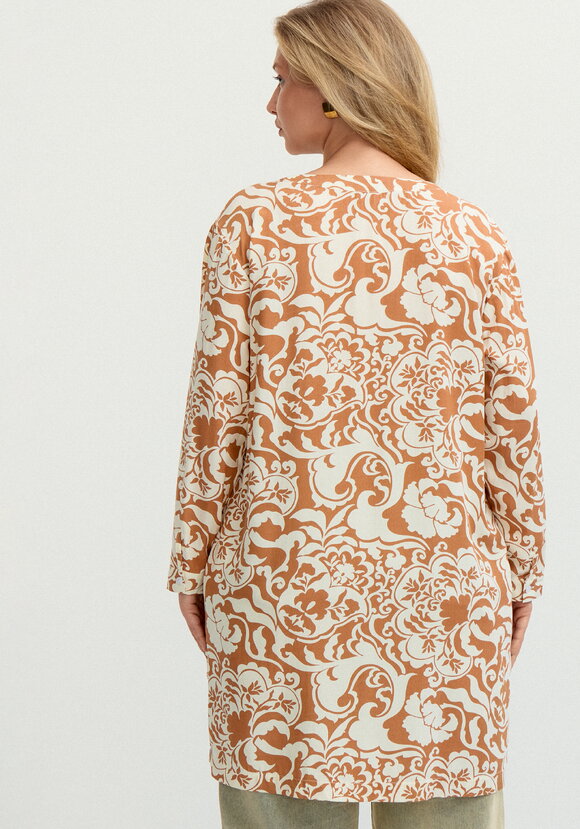 Блуза удлинённая с карманами шир.  580, рис. 3