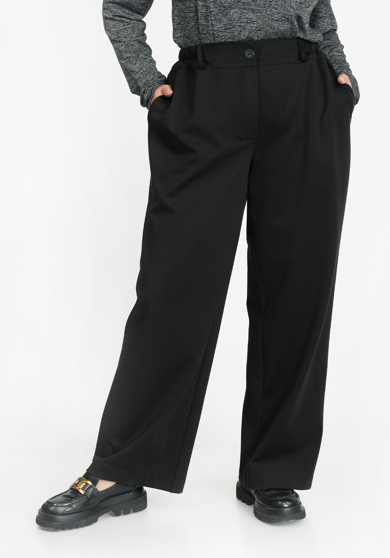 

Брюки-трубы с карманами, Черный