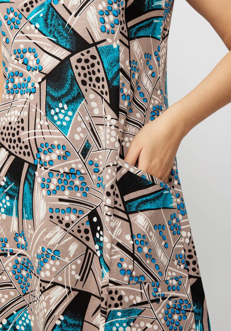 Платье-сарафан с рельефами Хелен шир.  750, рис. 5