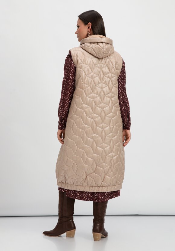 Жилет оверсайз удлинённый с капюшоном шир.  580, рис. 33