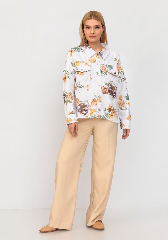 Джинсовая куртка с цветочным принтом шир.  580, рис. 2