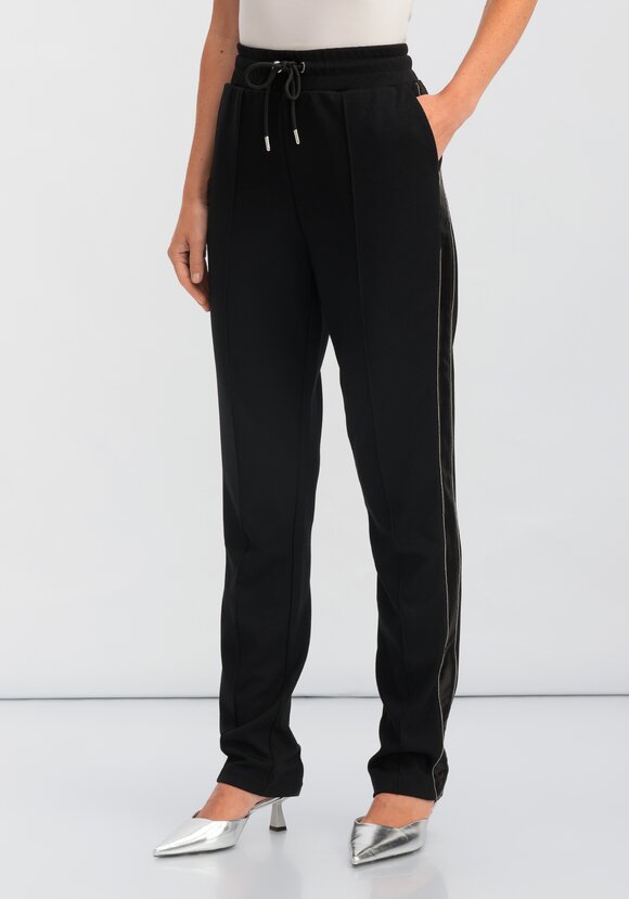 Брюки на резинке с лампасами и стрелками шир.  580, рис. 4