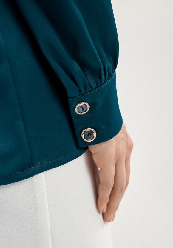 Блуза с воротником  стойка шир.  580, рис. 6