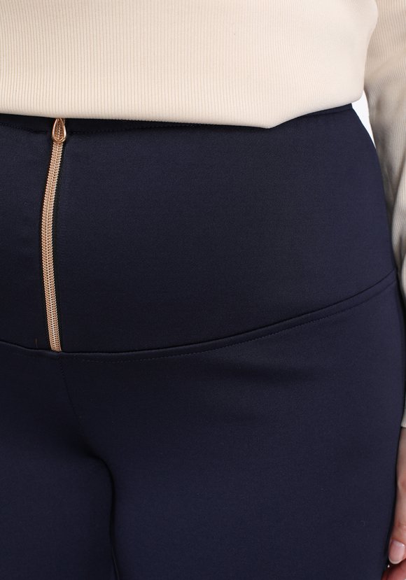 Брюки с разрезами по низу шир.  580, рис. 9