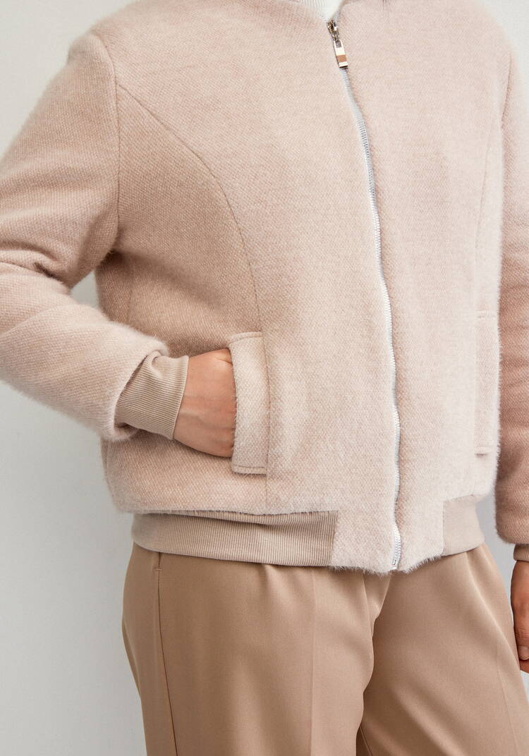 Бомбер на молнии с воротником-стойкой шир.  750, рис. 11