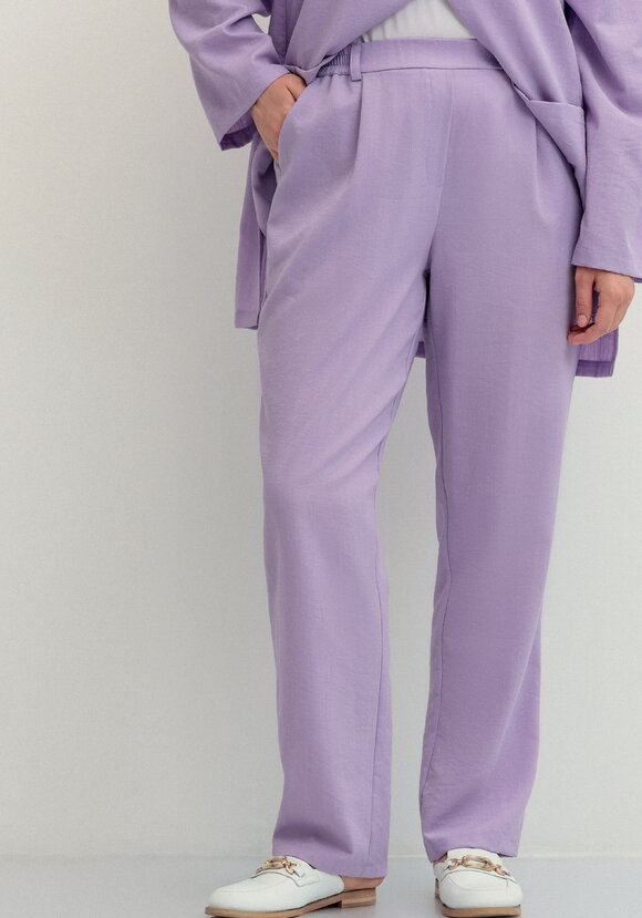 Брюки прямого кроя на резинке по поясу шир.  580, рис. 2