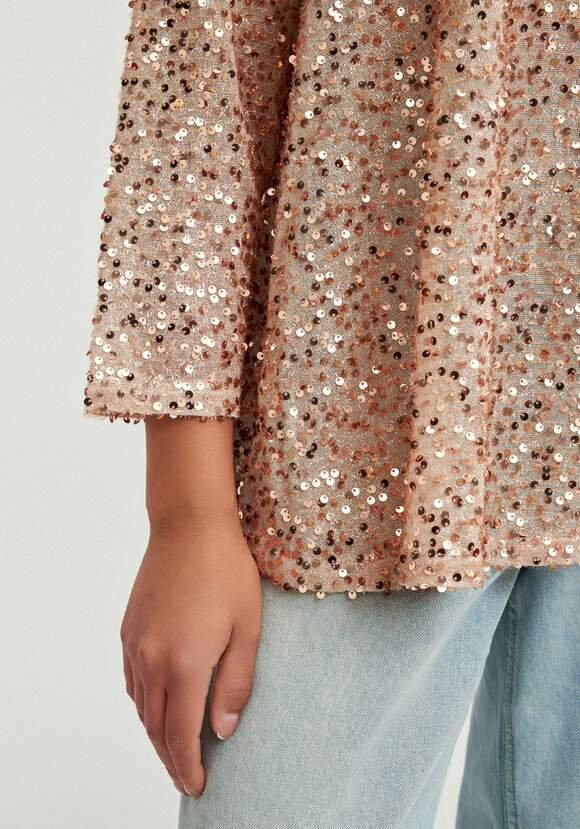 Блуза с мерцающими пайетками шир.  580, рис. 6