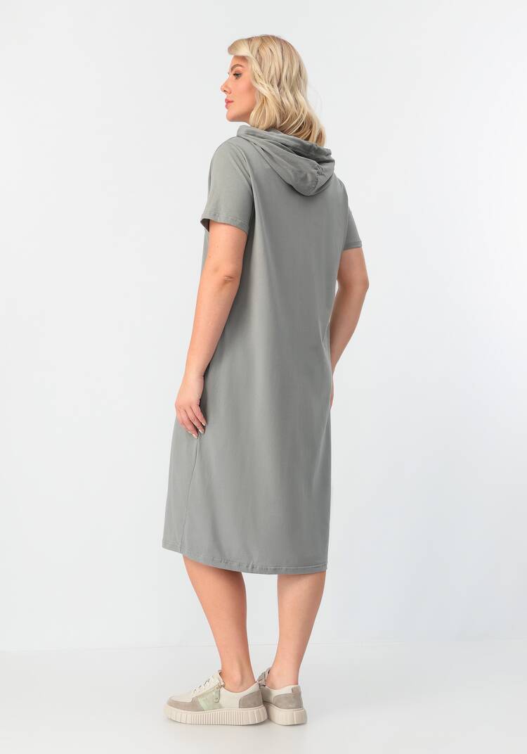 Платье с капюшоном свободного кроя шир.  750, рис. 21