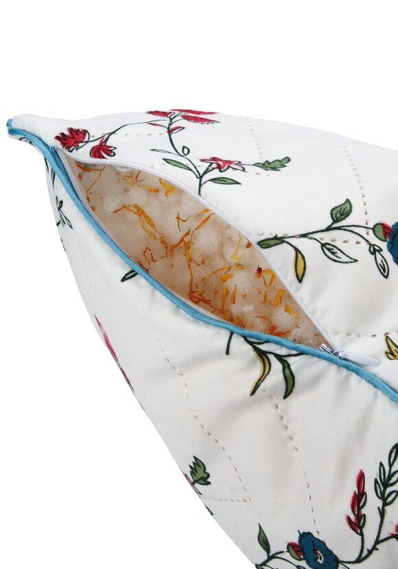 Подушка с лепестками календулы шир.  580, рис. 8