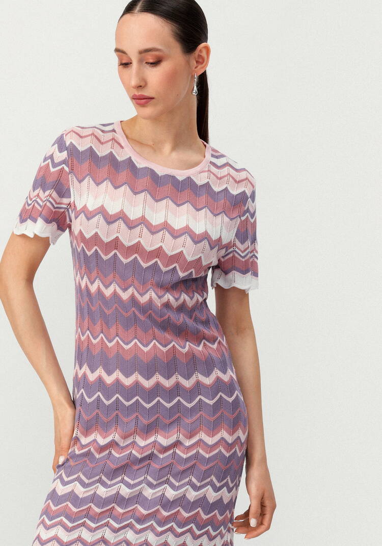 Платье с рисунком морской волны шир.  750, рис. 26