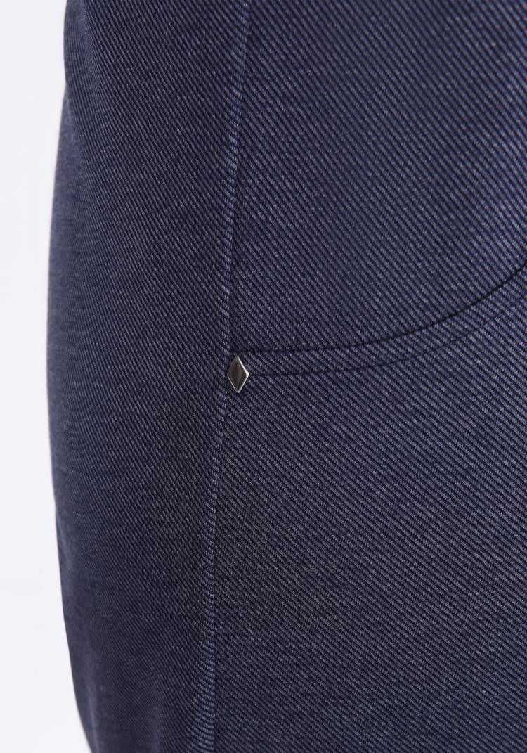 Брюки на кокетке с фигурными манжетами шир.  750, рис. 6