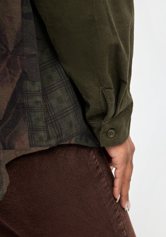 Рубашка Симфония города шир.  580, рис. 12