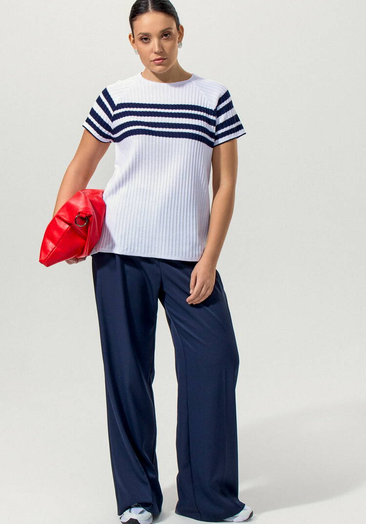 Джемпер с контрастными полосами на груди шир.  750, рис. 7