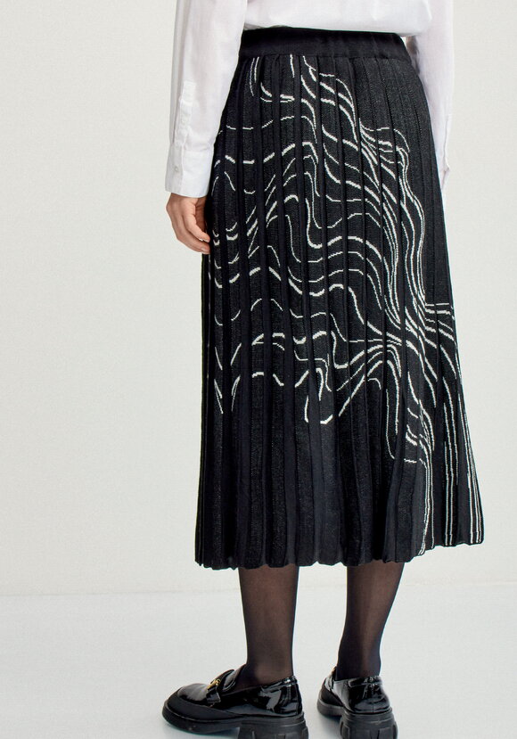 Юбка плиссе с абстрактным рисунком шир.  580, рис. 11
