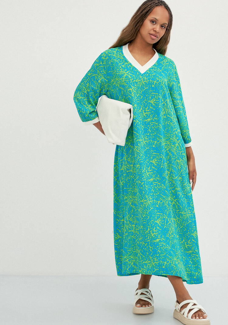 Платье А-силуэта с контрастной отделкой шир.  750, рис. 17