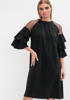 Платье с рукавом волан