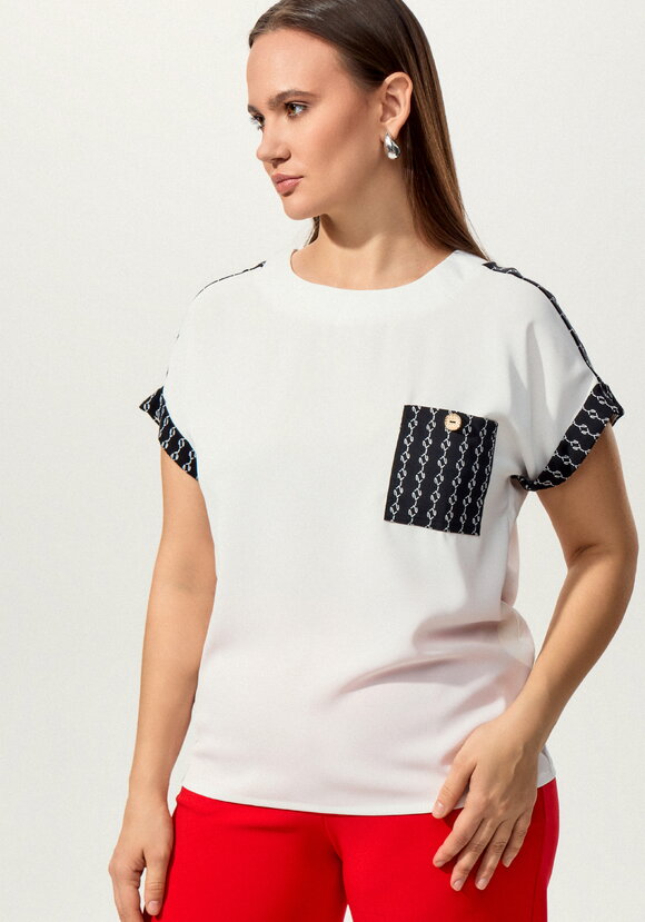 Блуза с боковым нагрудным карманом шир.  580, рис. 7