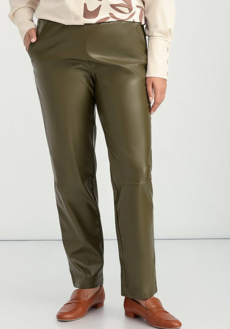 Брюки из экокожи прямые на резинке шир.  750, рис. 7