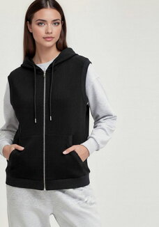 Жилет из микровельвета с начёсом