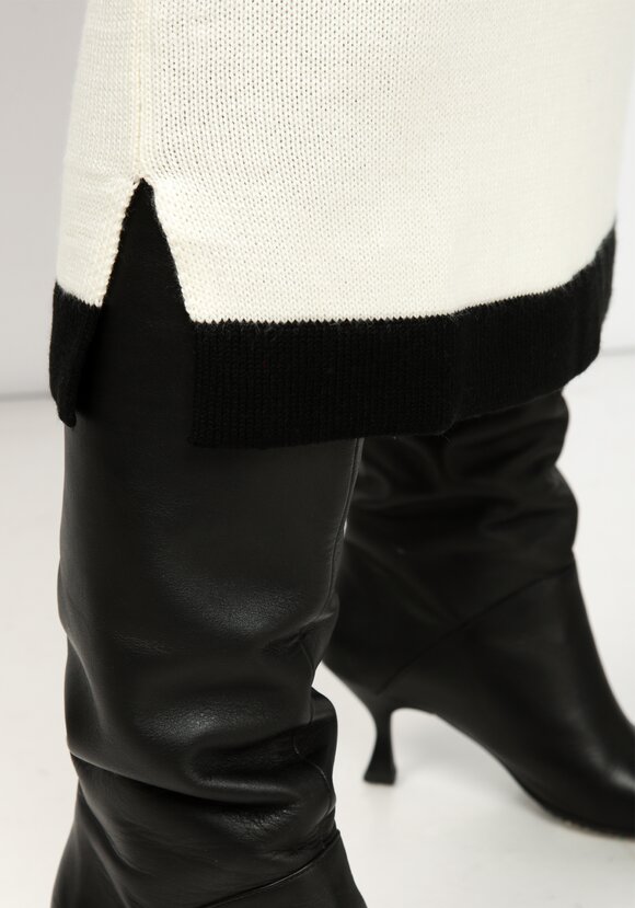 Платье вязаное со скандинавским рисунком шир.  580, рис. 15