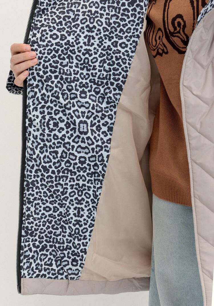 Куртка стеганая с анималистичным принтом шир.  750, рис. 35