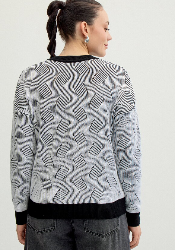 Джемпер с фактурным орнаментом шир.  580, рис. 3