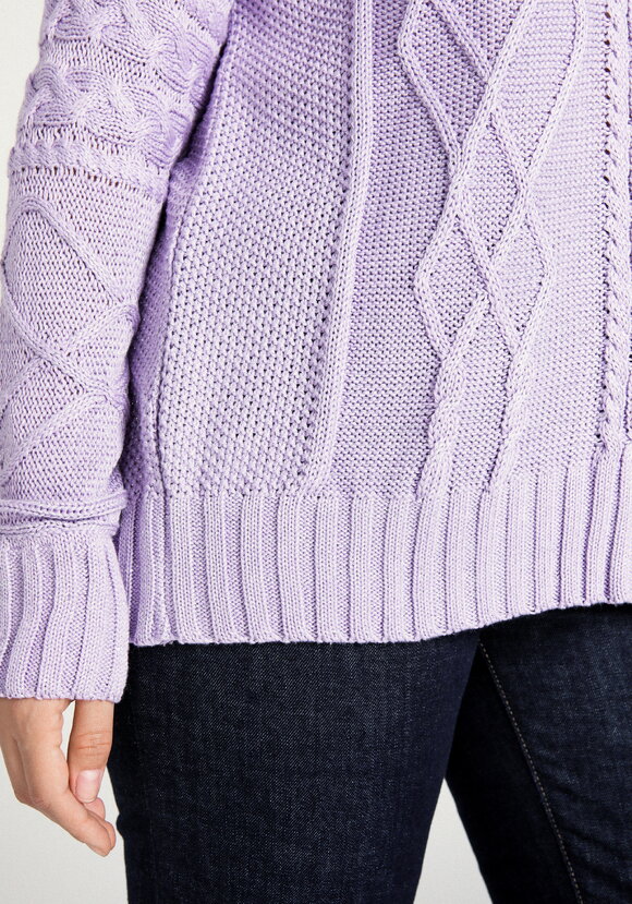 Джемпер с V-образным вырезом и косами шир.  580, рис. 26