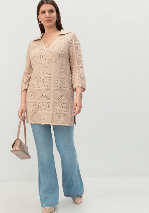 Туника с ажурным рисунком и воротником поло шир.  580, рис. 23