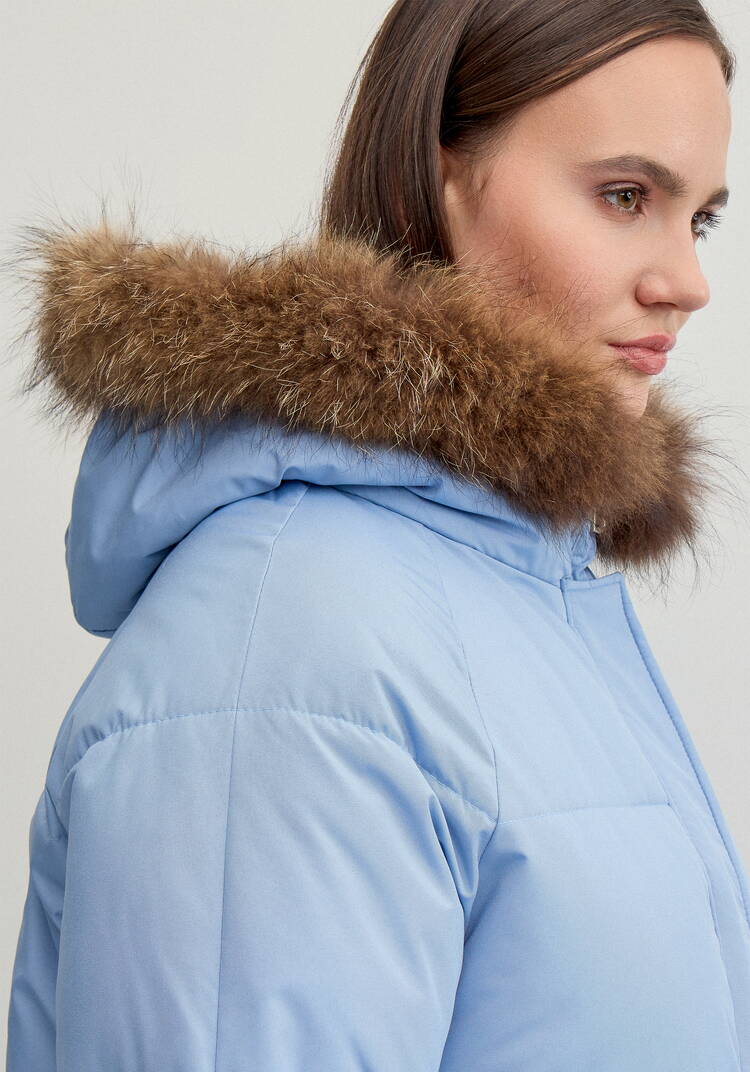 Пальто с меховой опушкой по капюшону шир.  750, рис. 7