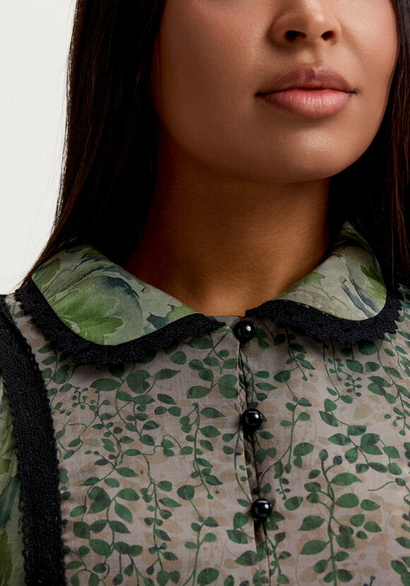 Платье с вставками кружева шир.  580, рис. 5