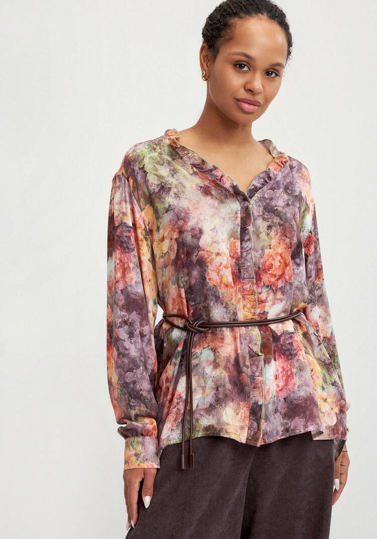 Блуза с потайной застежкой шир.  750, рис. 25