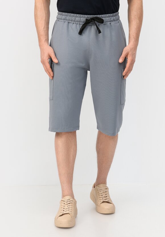 Шорты с боковыми накладными карманами шир.  580, рис. 17