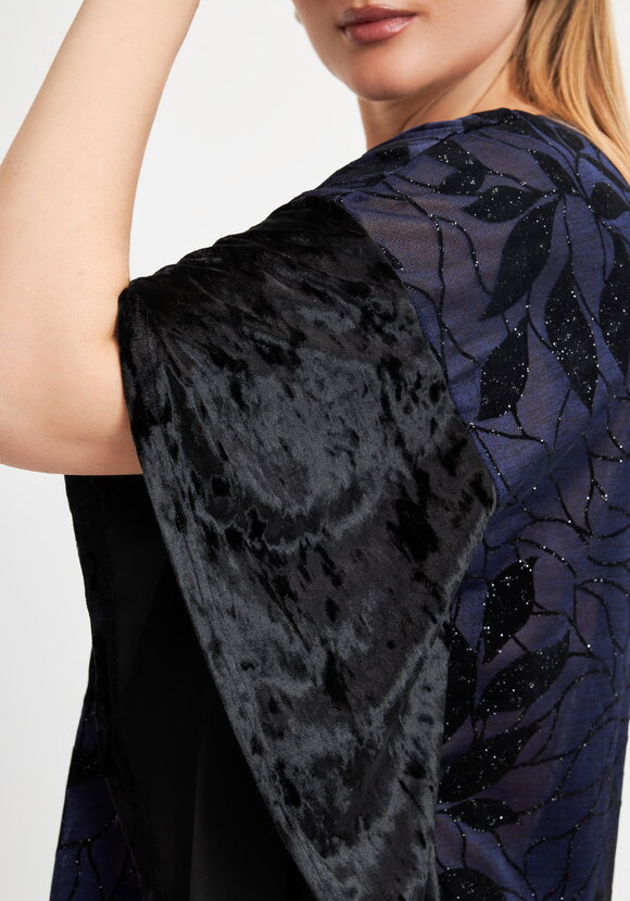 Туника из крешбархата с переливами шир.  580, рис. 11