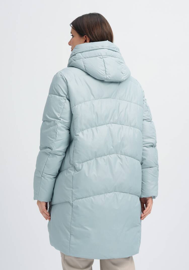 Пуховик стеганый с контрастным капюшоном шир.  750, рис. 13