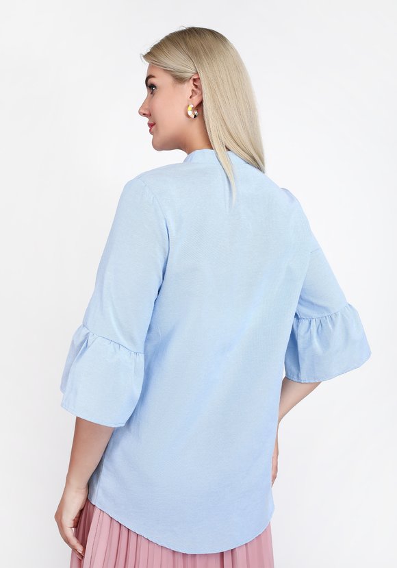 Блуза с расклешенным рукавом А-силуэта шир.  580, рис. 10