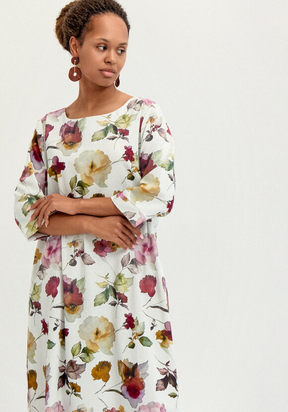 Платье свободного кроя изо льна шир.  580, рис. 18