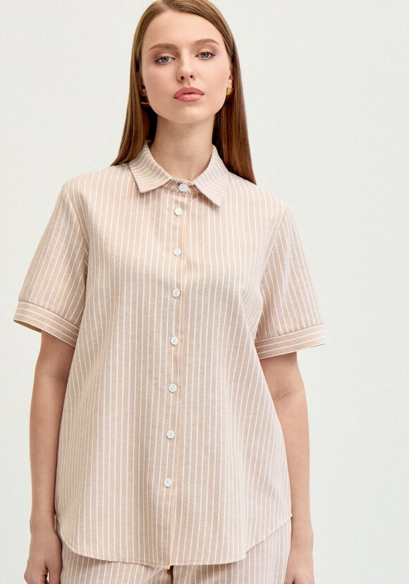 Блуза на пуговицах в вертикальную полоску шир.  580, рис. 4