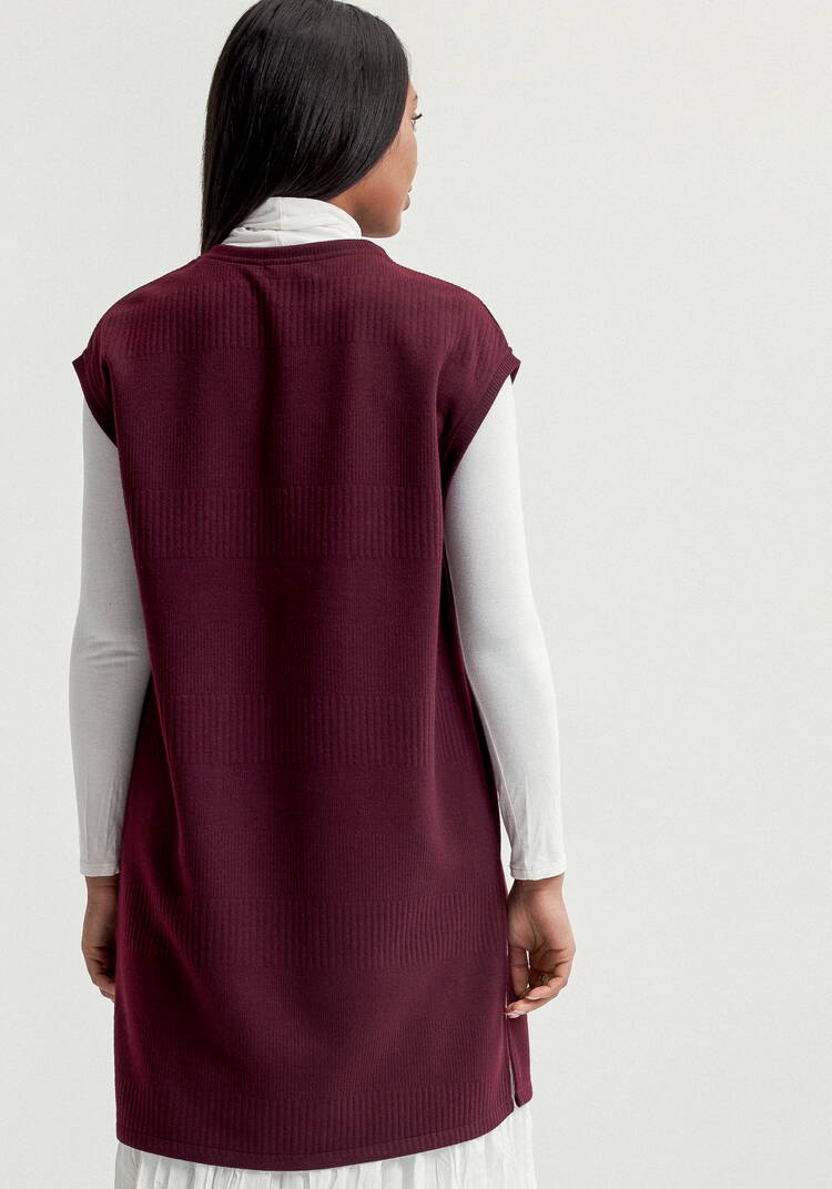 Жилет из трикотажа с фактурным рисунком шир.  750, рис. 3