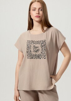 Топ с принтом свободного кроя