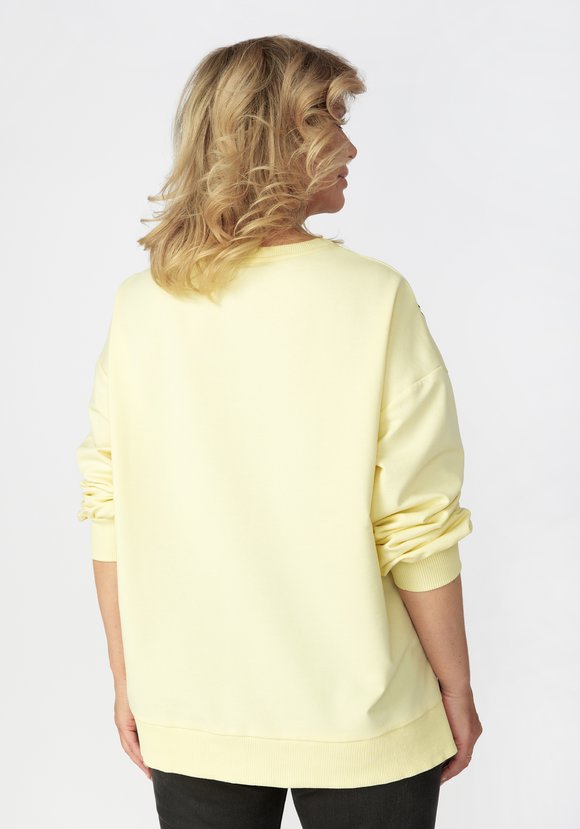 Свитшот женский с вышивкой шир.  580, рис. 7