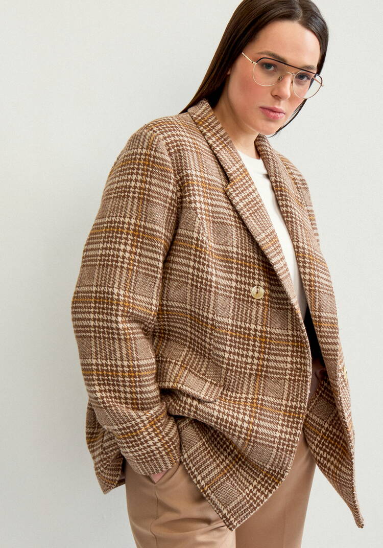 Пиджак двубортный с принтом в клетку шир.  750, рис. 6