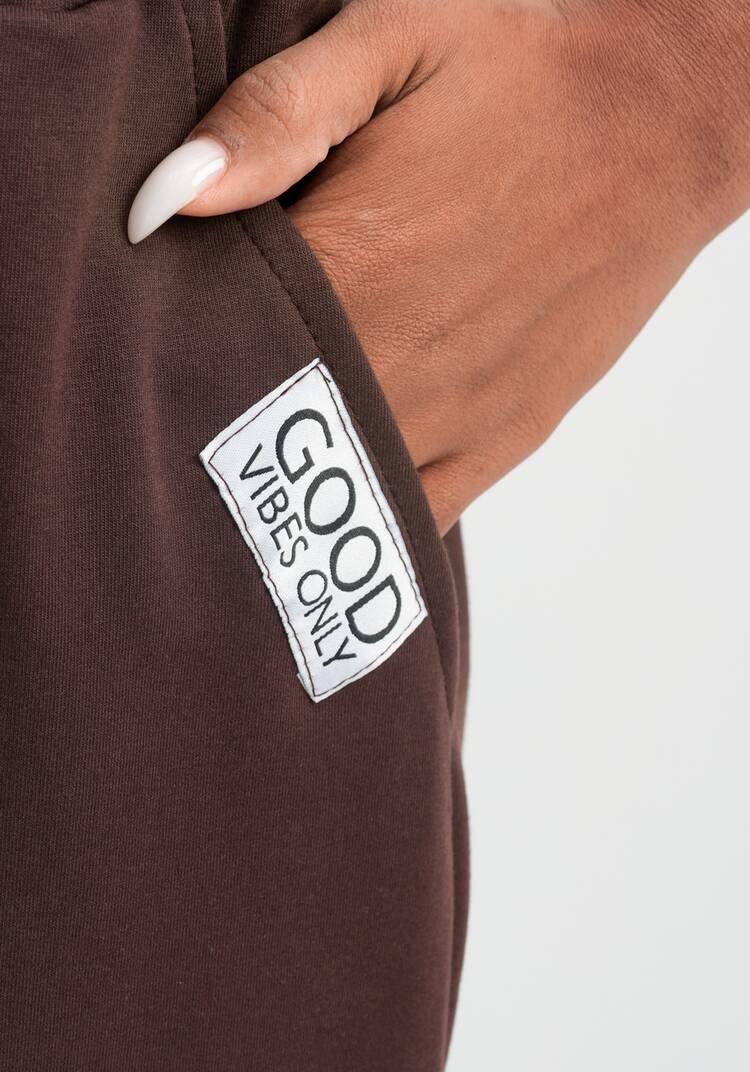 Брюки трикотажные с защипами по низу шир.  750, рис. 21