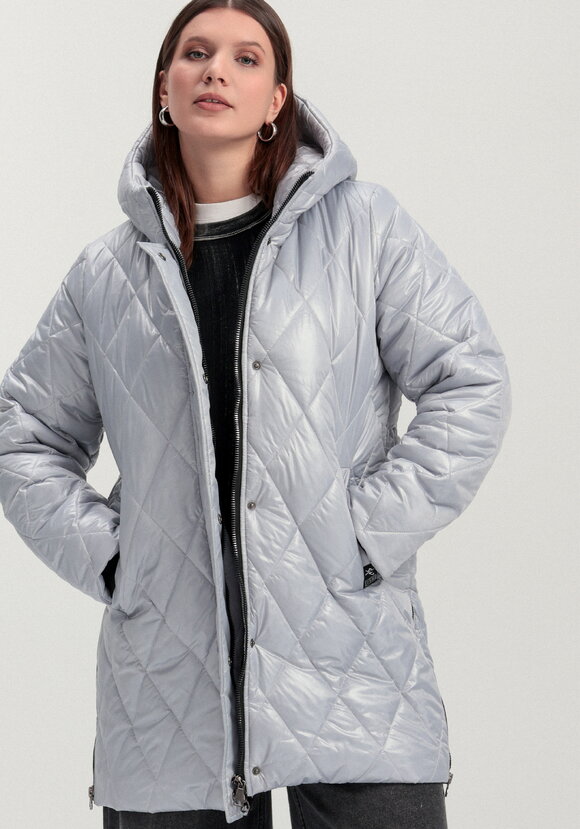 Куртка на молнии со стежкой ромбами шир.  580, рис. 2