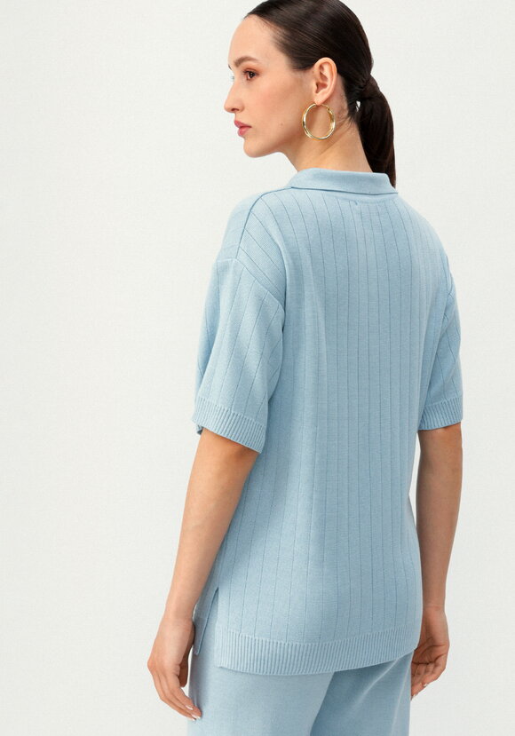 Поло удлиненное с вертикальной полосой шир.  580, рис. 20