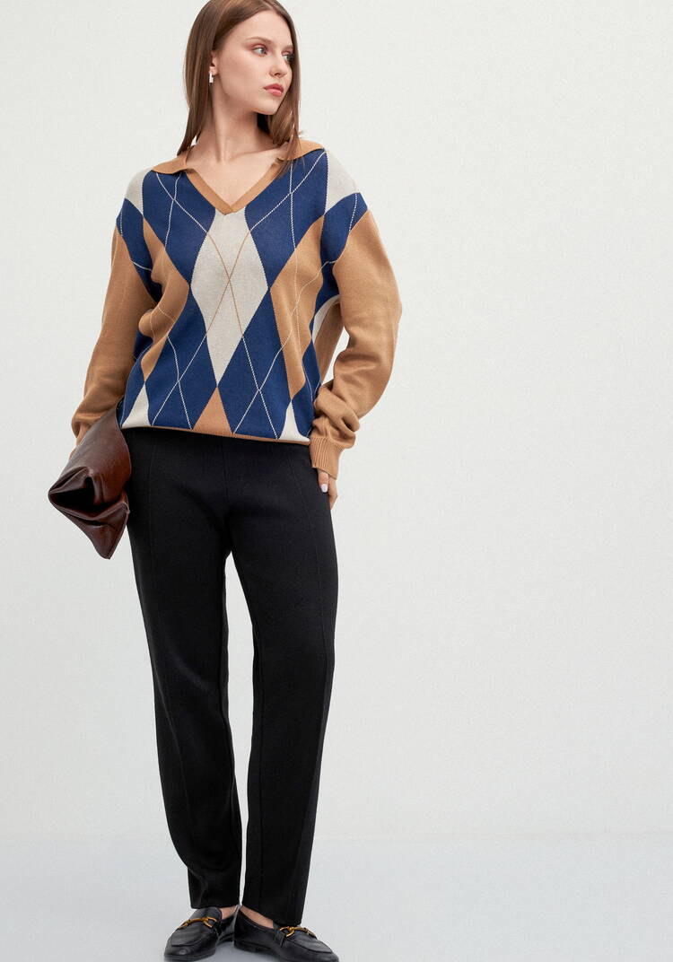 Брюки прямые зауженные книзу на резинке шир.  750, рис. 6