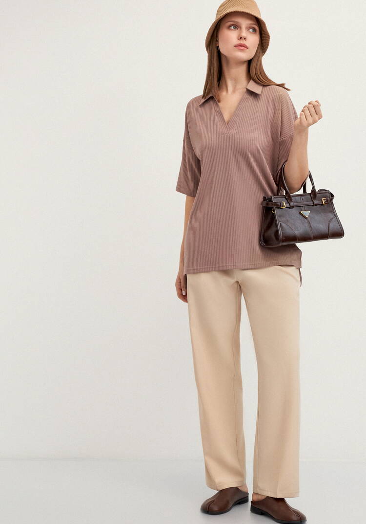 Поло с отложным воротником в рубчик шир.  750, рис. 34