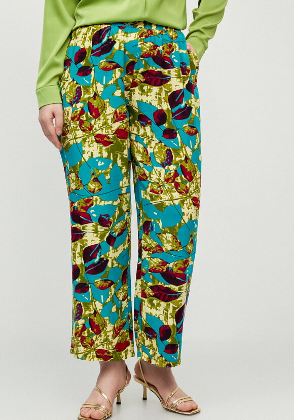 Брюки Калейдоскоп лепестков шир.  580, рис. 21