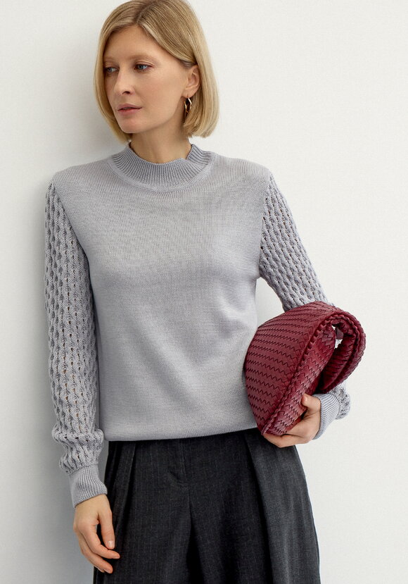 Джемпер с ажурными рукавами объемной вязки шир.  580, рис. 1