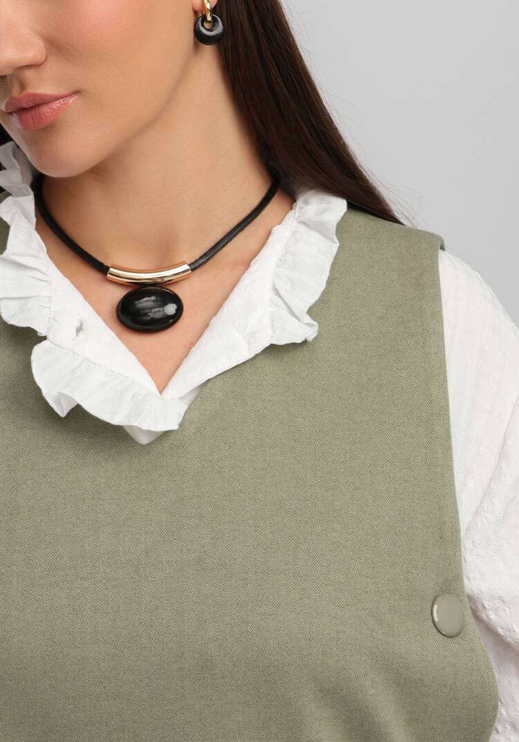 Жилет А-силуэта с дизайнерской застёжкой шир.  750, рис. 13