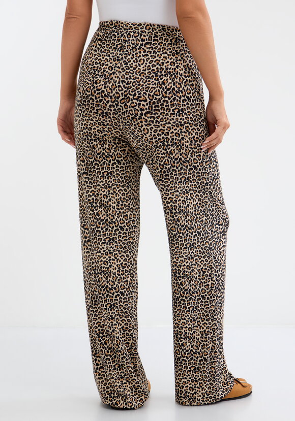 Брюки Эльза шир.  580, рис. 8